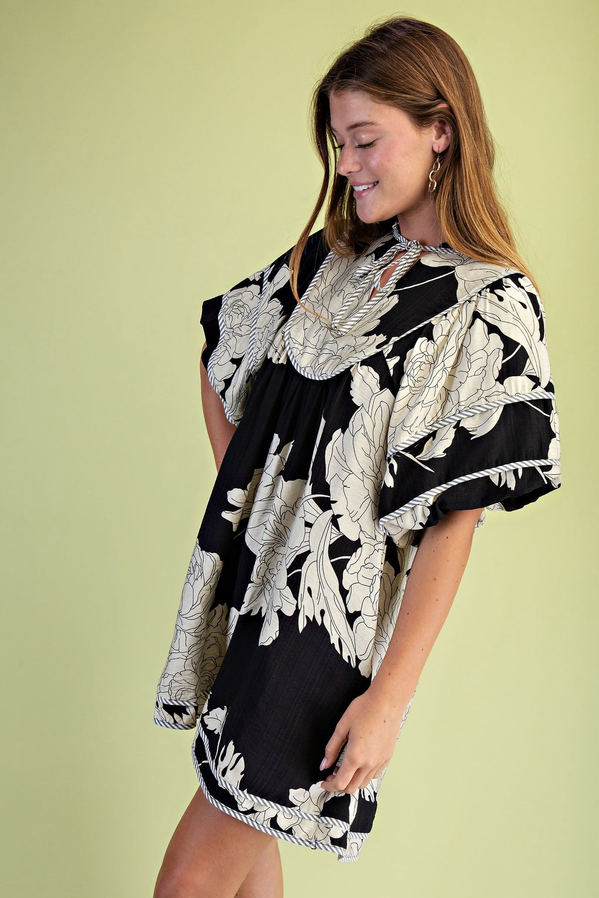 Meadow Bloom Dress - Black